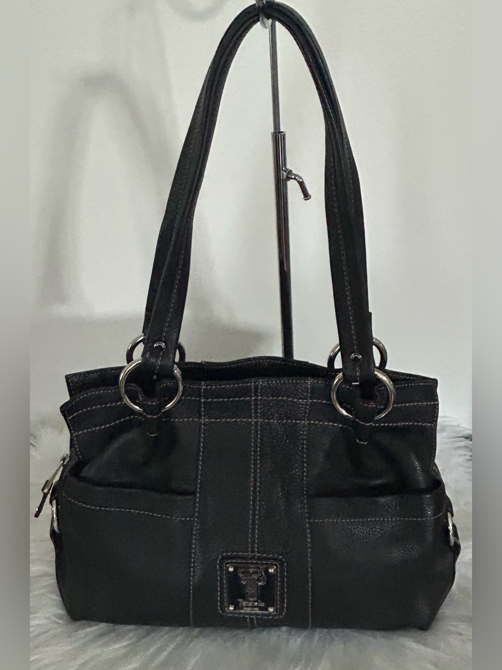 Tignanello Black Leather Shoulder Tote Satchel Multi Pocket Bag everyday tote - Picture 3 of 13